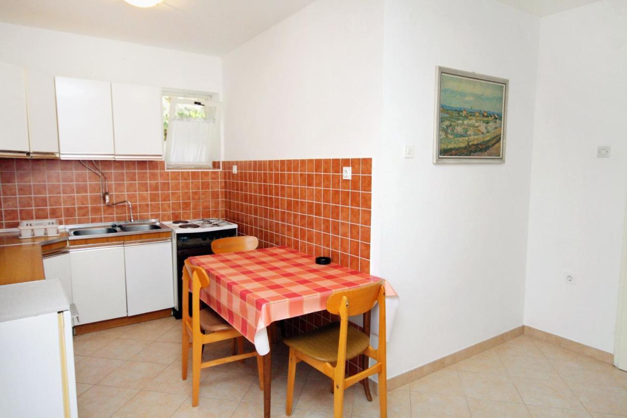 Apartments With A Parking Space Novi Vinodolski - 5587 외부 사진